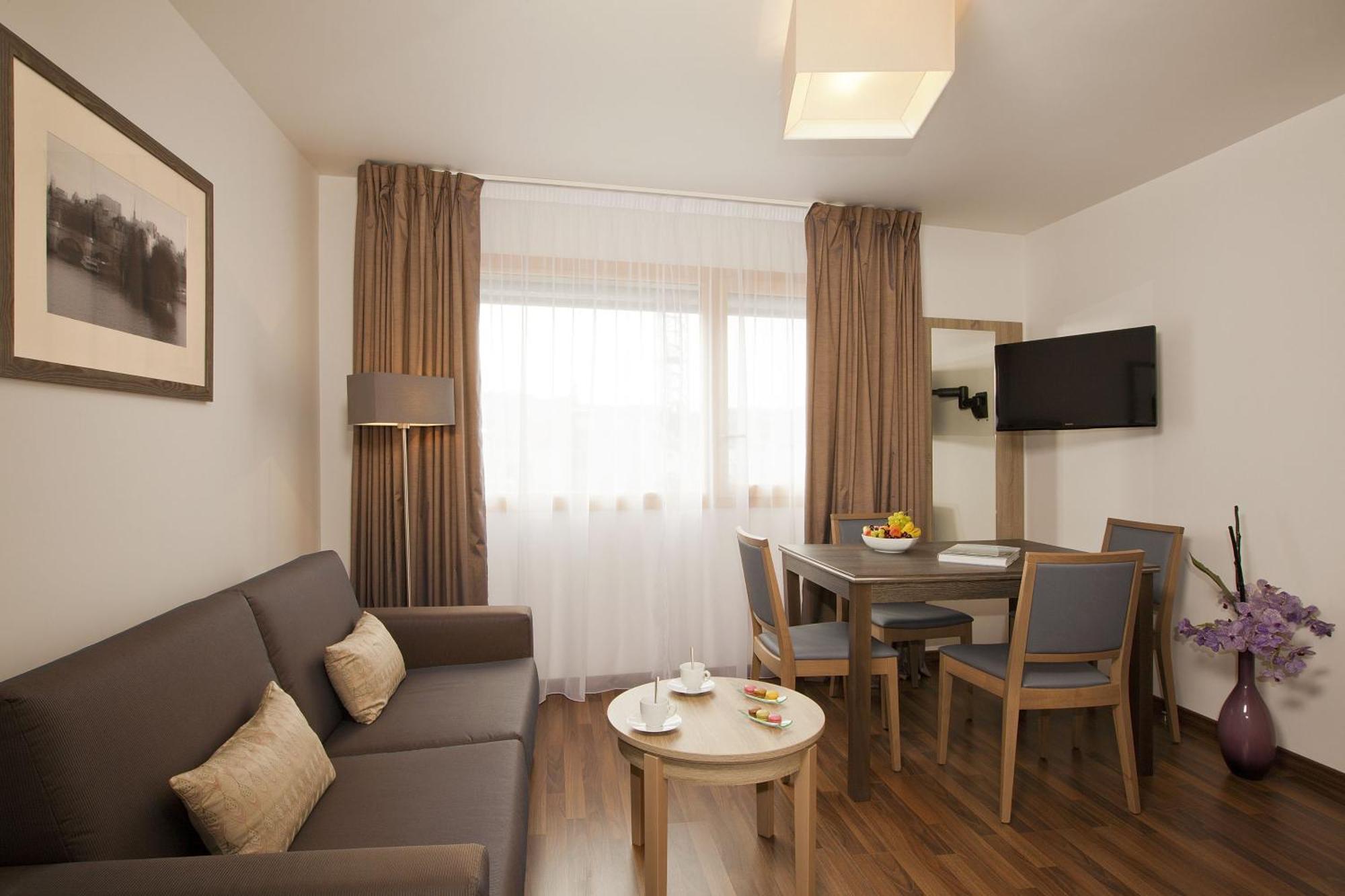 Executive One-Bedroom Apartment