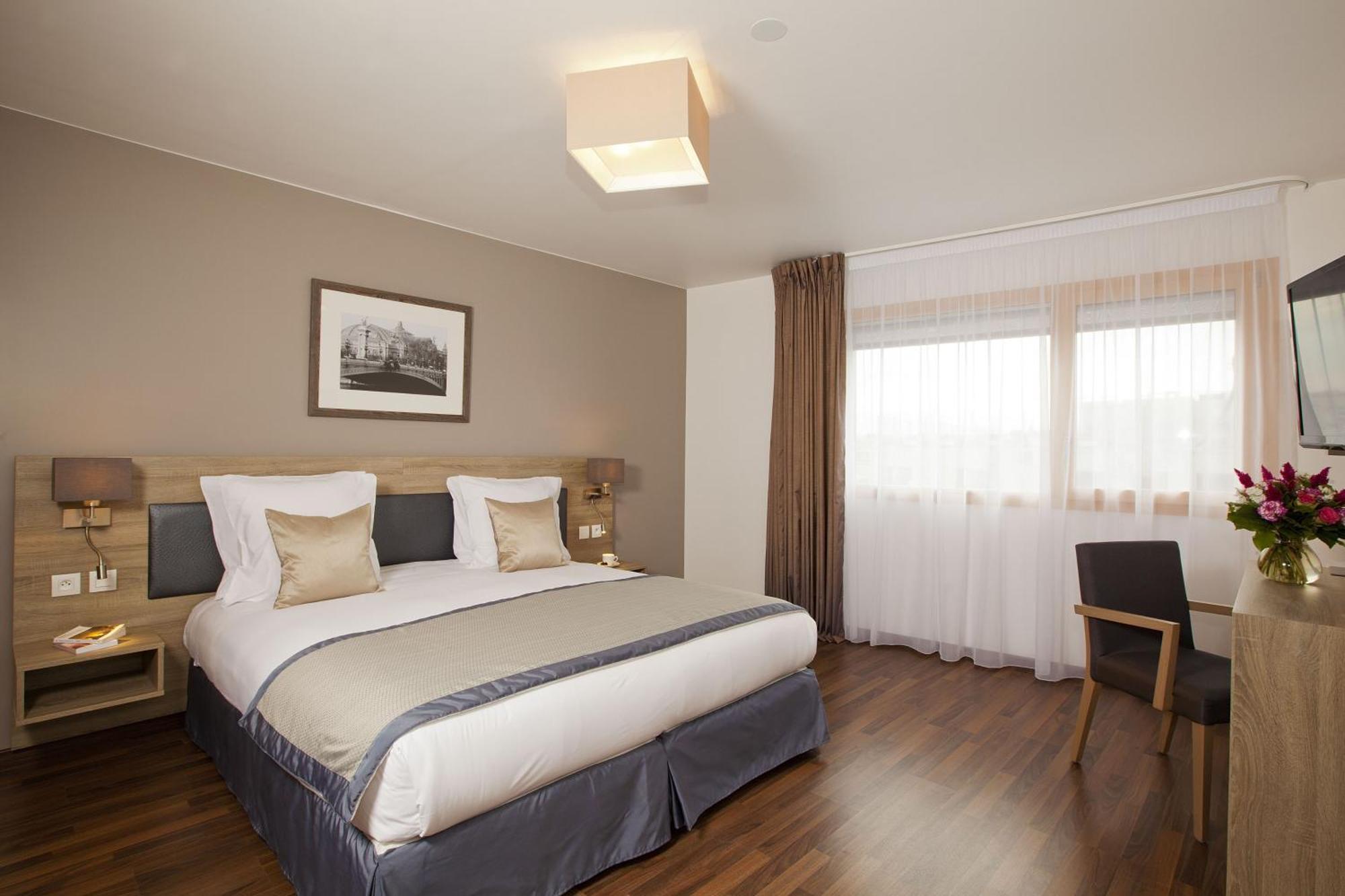 Executive One-Bedroom Apartment